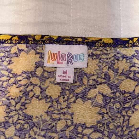 LuLaRoe M Purple Gold Yellow Crewneck Drop Short Sleeve Oversized Irma Top - Picture 9 of 12